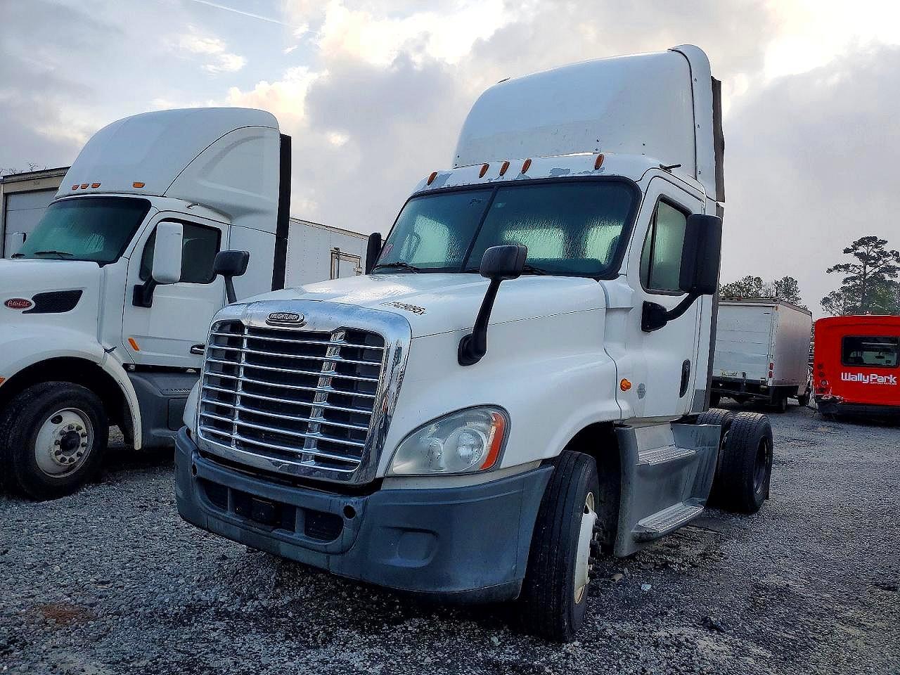 Freightliner Cascadia 1