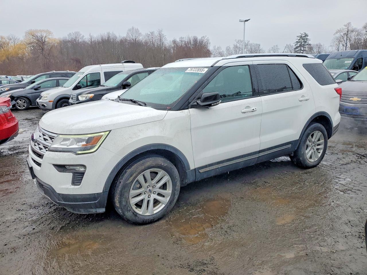 Salvage Ford Explorer Image