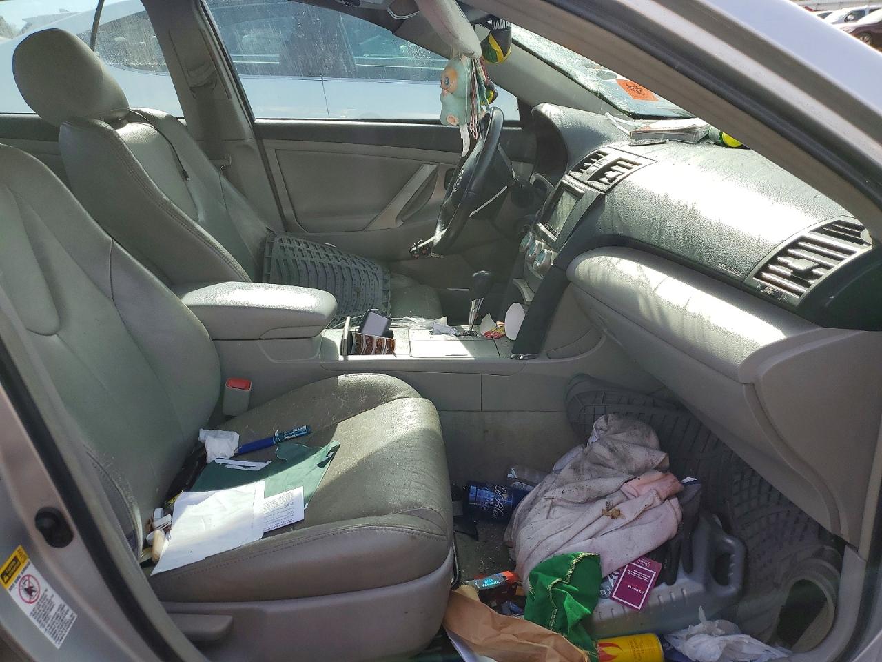 Toyota Camry Ce