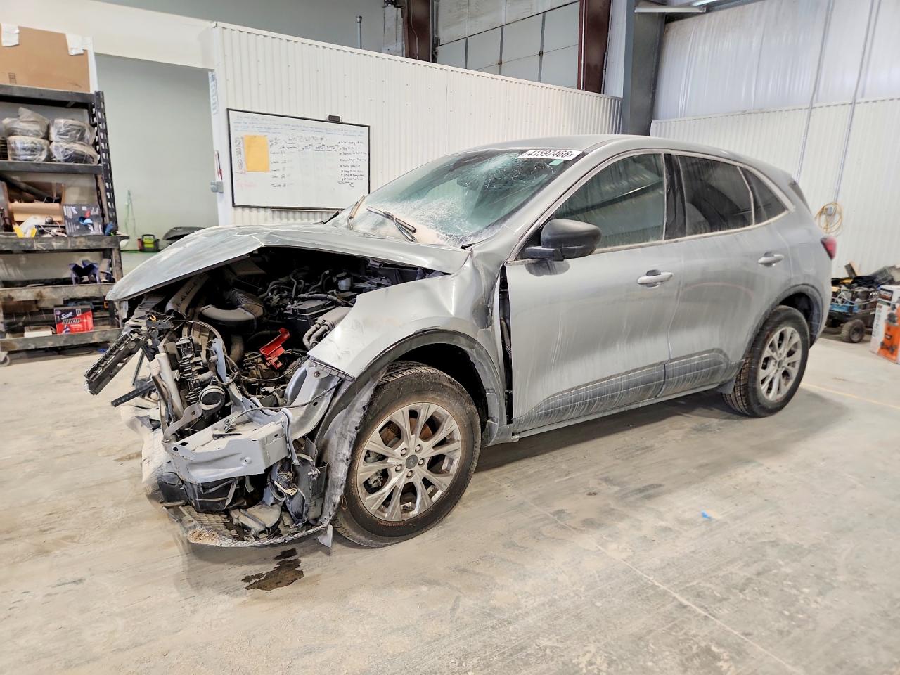Salvage Ford Escape Image