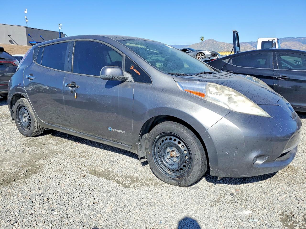 Nissan LEAF S