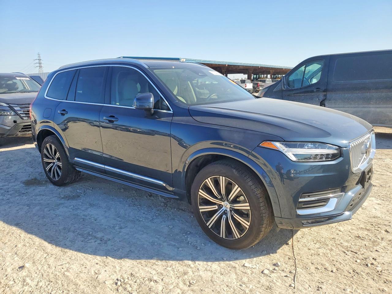 Volvo XC90 Core