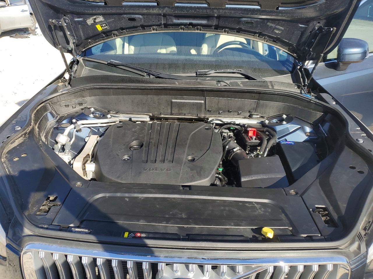 Volvo XC90 Core