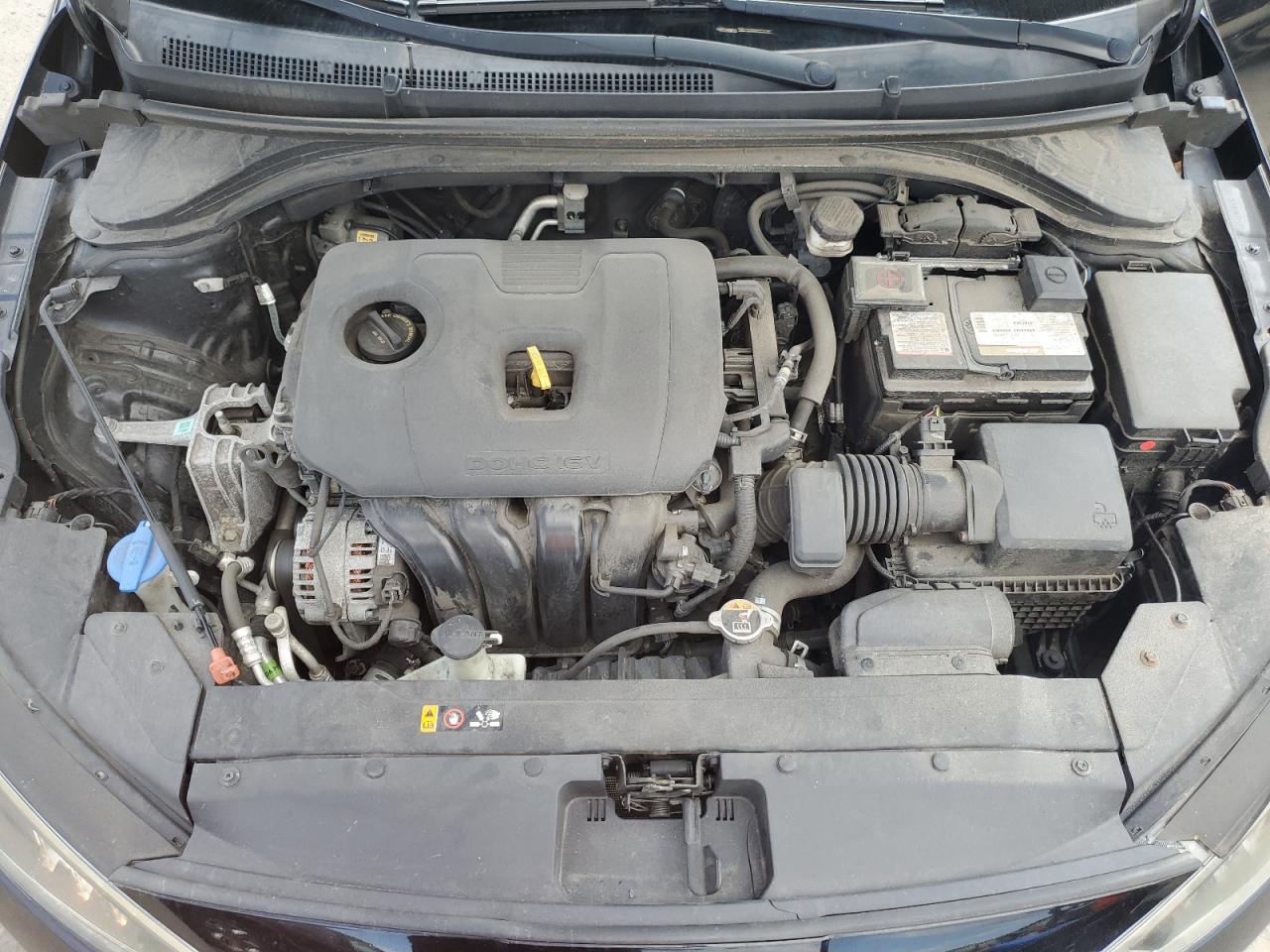Hyundai ELANTRA Sel