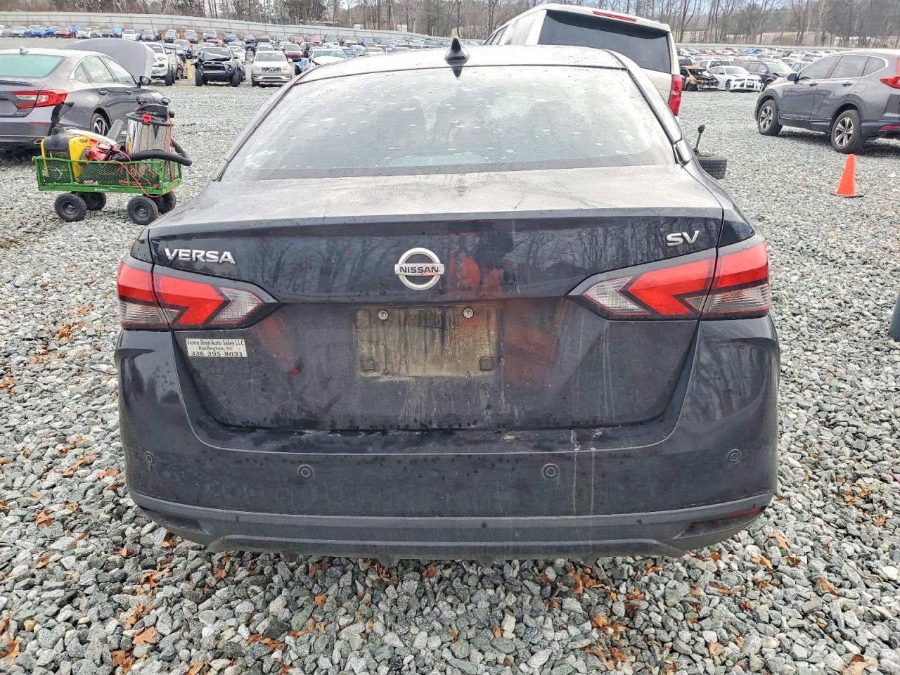 Nissan Versa Sv