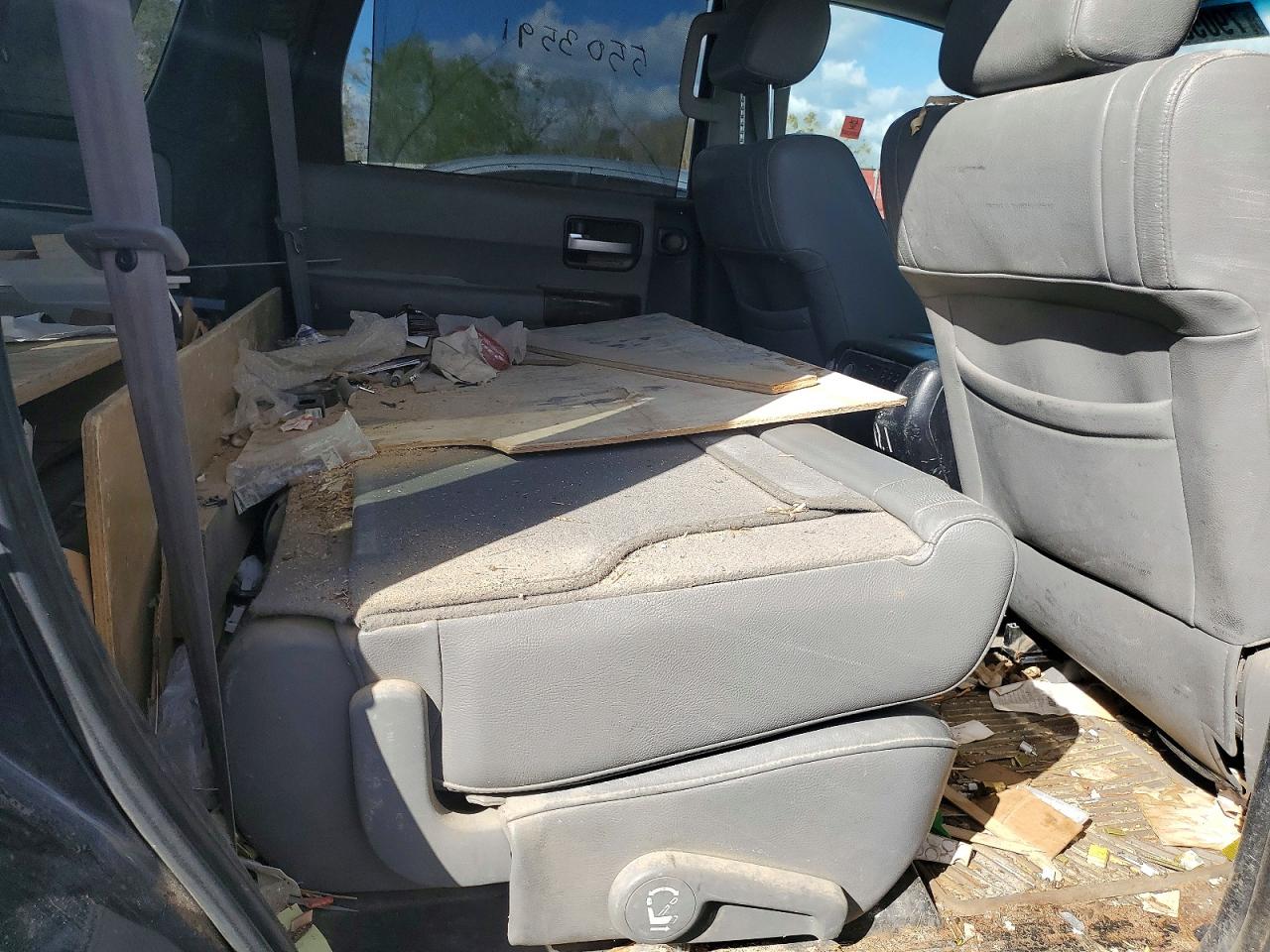 Toyota Sequoia Limited