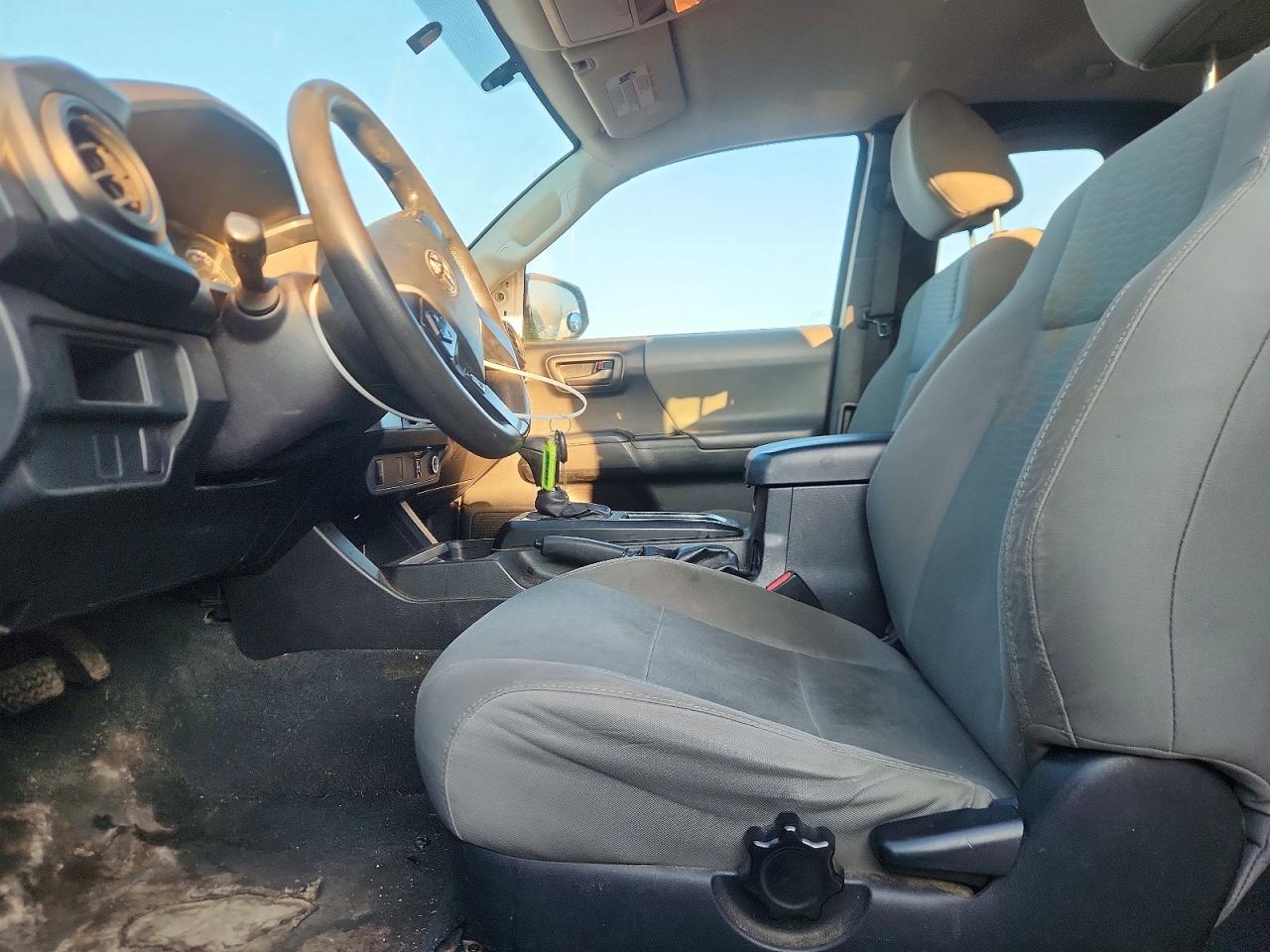 Toyota Tacoma Access Cab