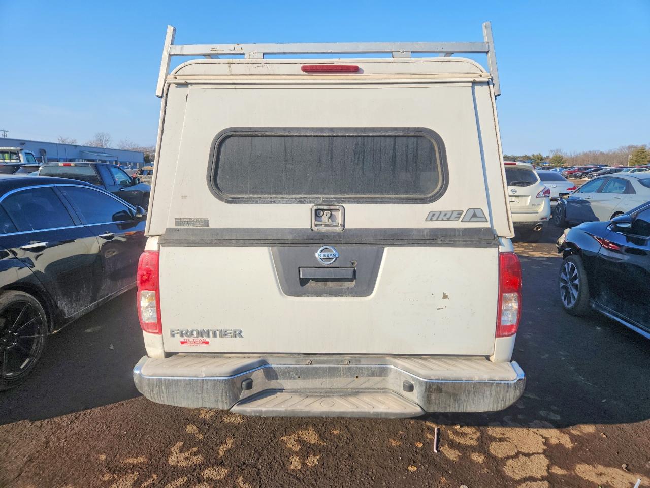 Nissan Frontier S