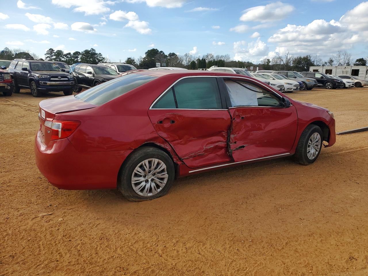 Toyota Camry L