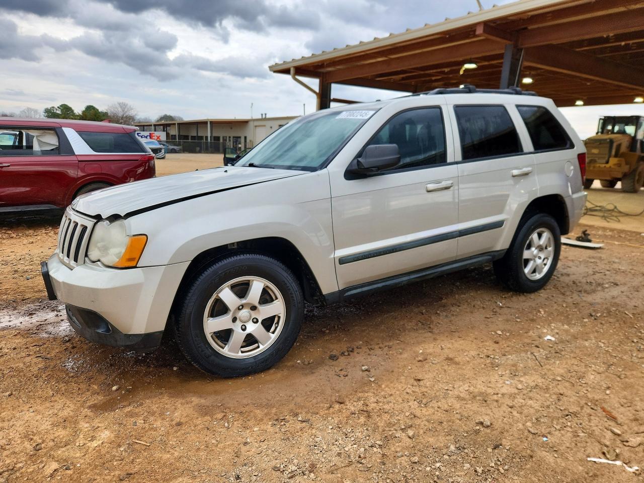 Salvage Jeep Grand Cherokee Image