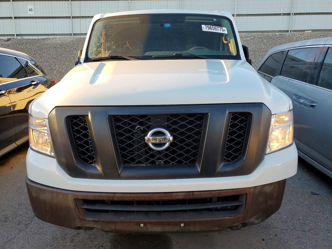 Nissan Nv 1500 S