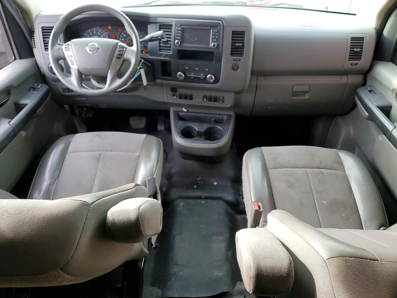 Nissan Nv 1500 S