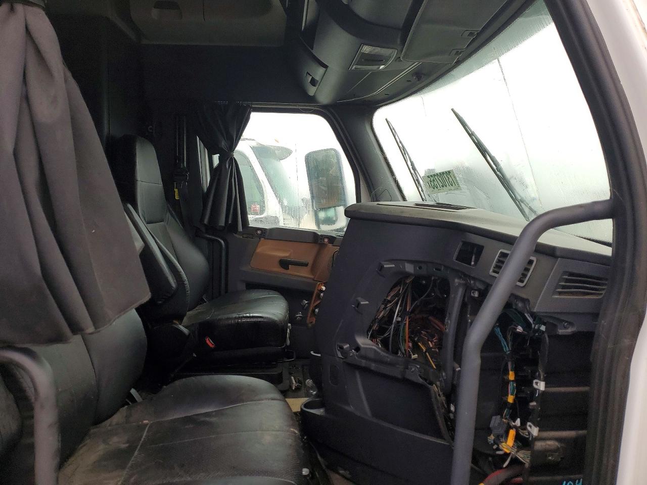Freightliner Cascadia 1