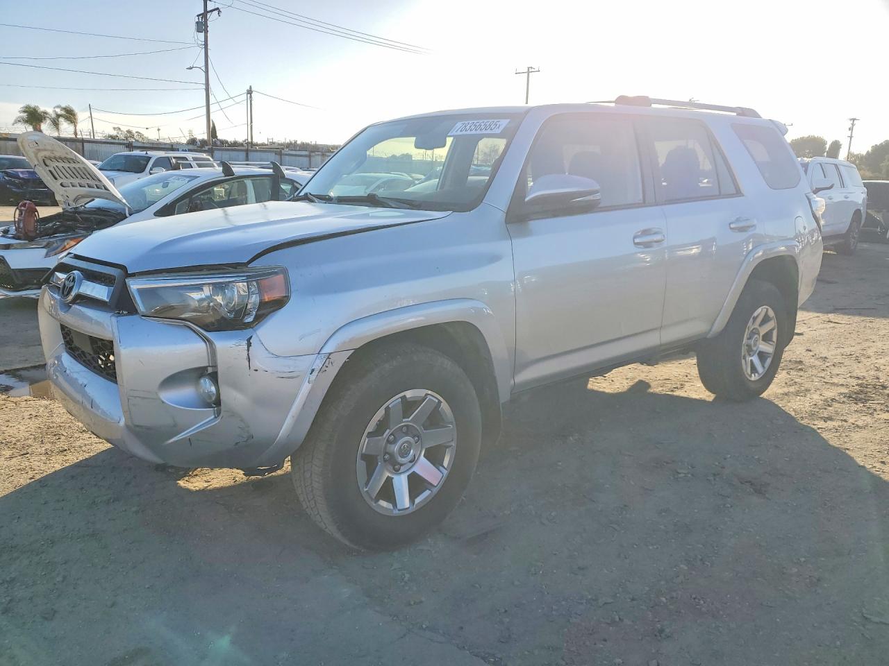 Salvage Toyota 4Runner Image