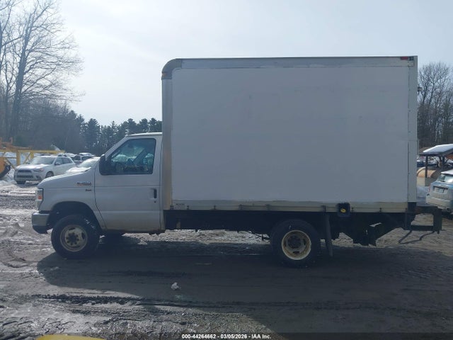 Ford E-350