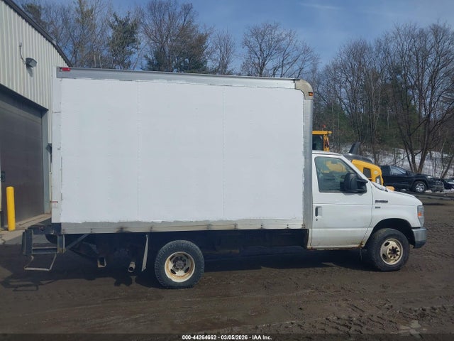 Ford E-350
