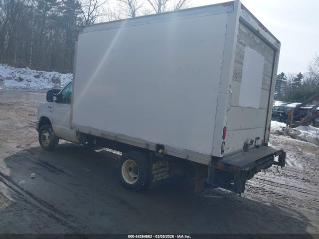 Ford E-350