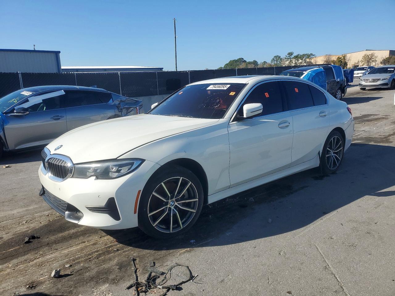 Salvage BMW 3 Series Image