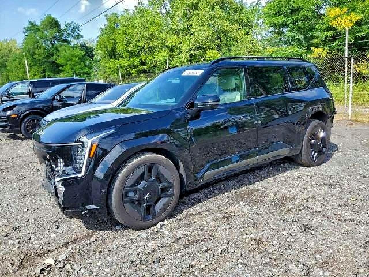 Salvage Kia Ev9 Gt-Lin Image