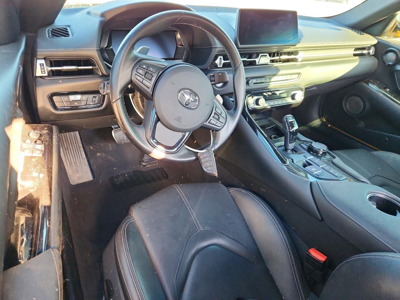Toyota Supra Base