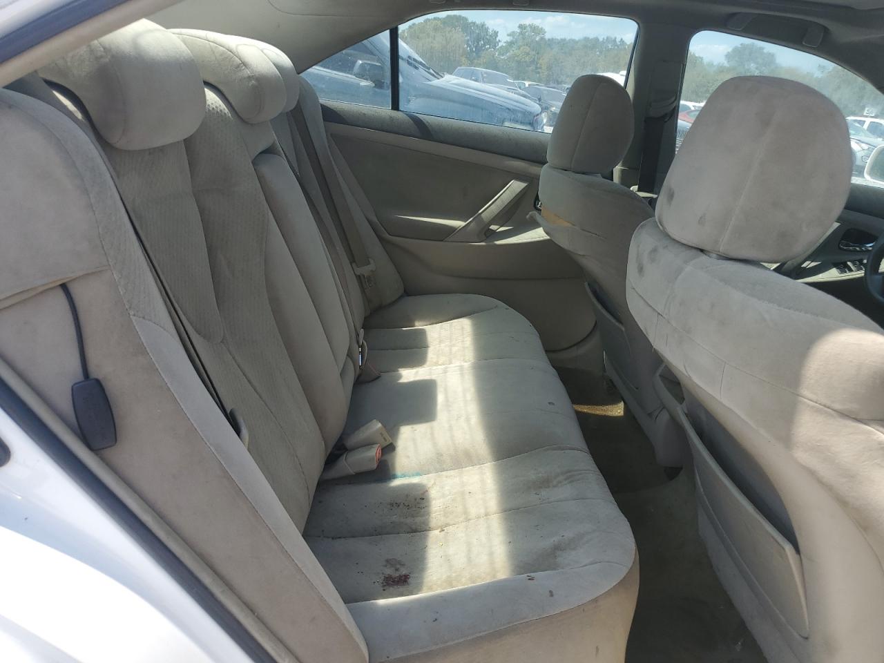 Toyota Camry Base