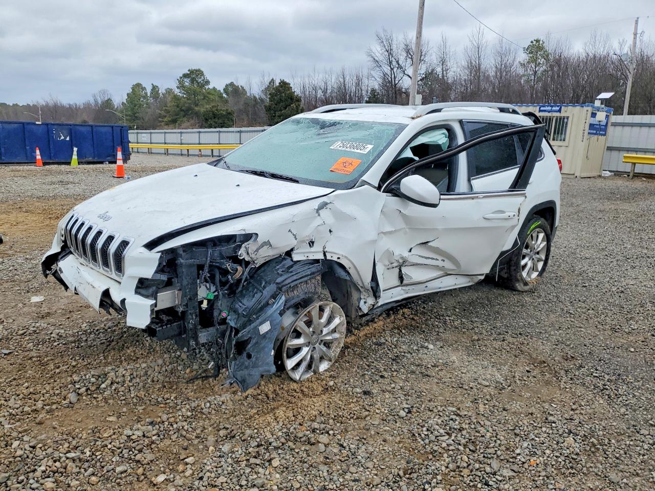 Salvage Jeep Grand Cherokee Image
