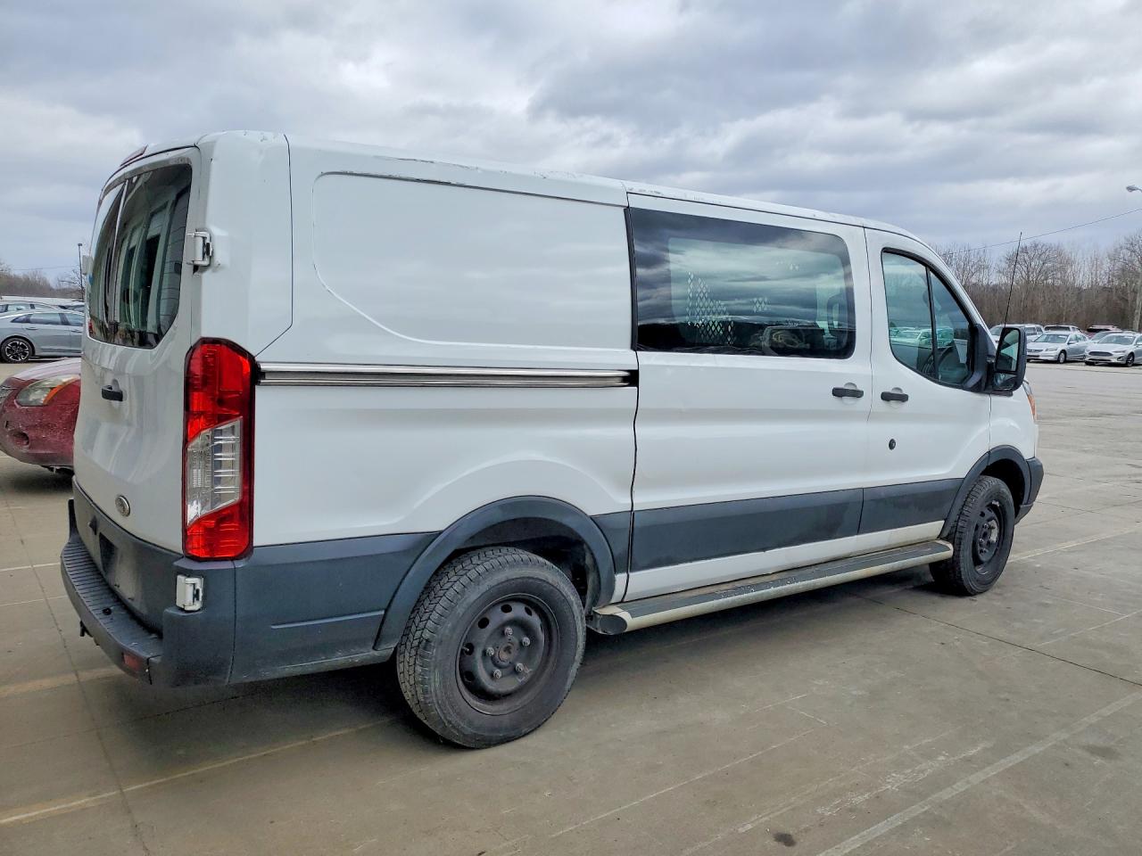 Ford Transit T-250