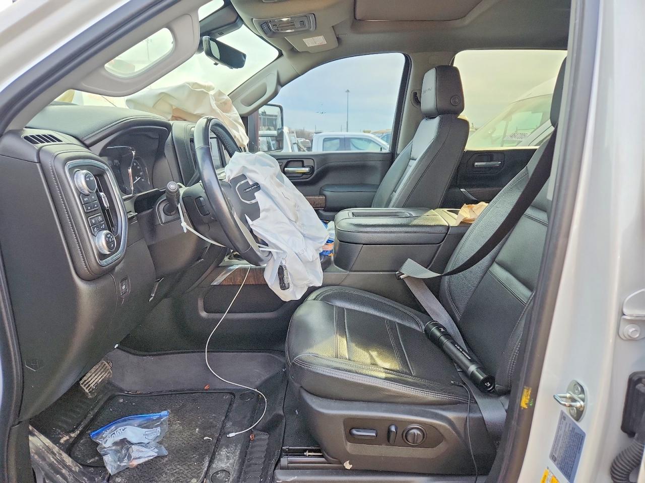 GMC Sierra K2500 Denali