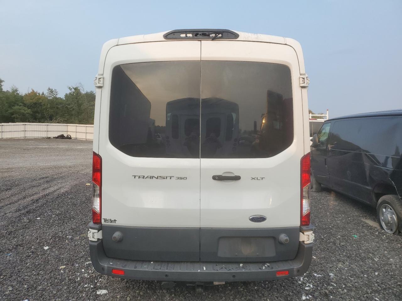 Ford Transit T-350