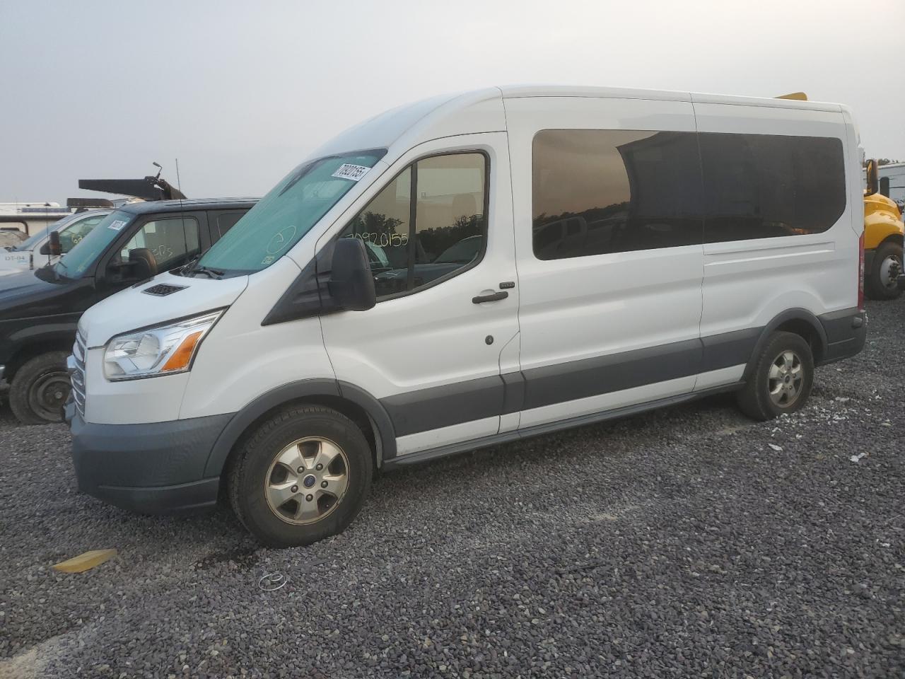 Salvage Ford Transit Image