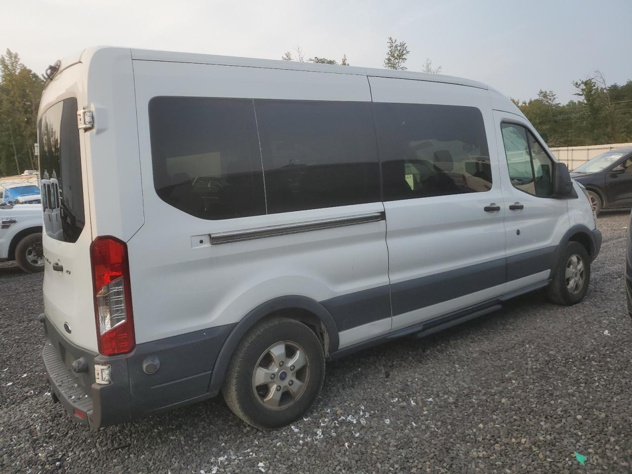 Ford Transit T-350