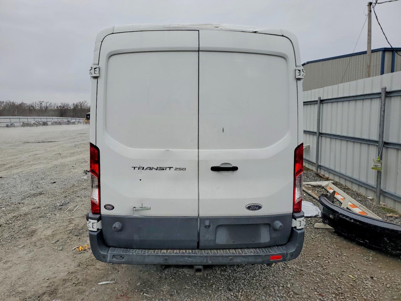 Ford Transit T-250