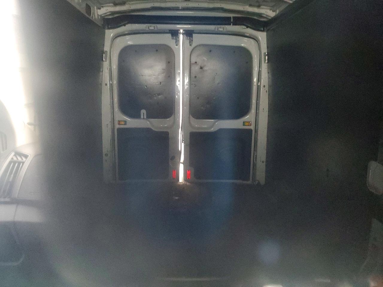 Ford Transit T-250