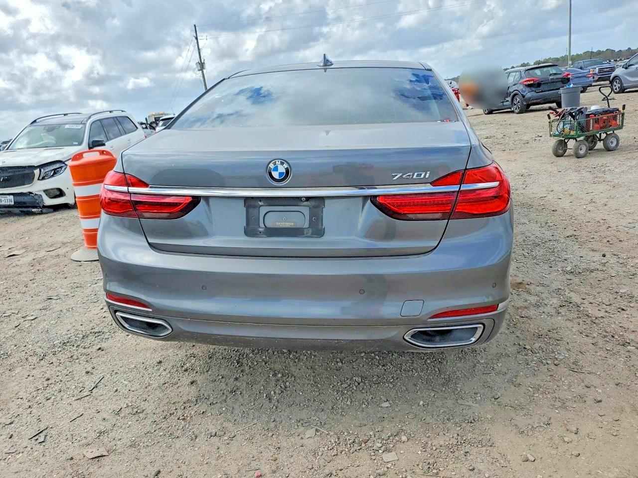 BMW 7 Series I