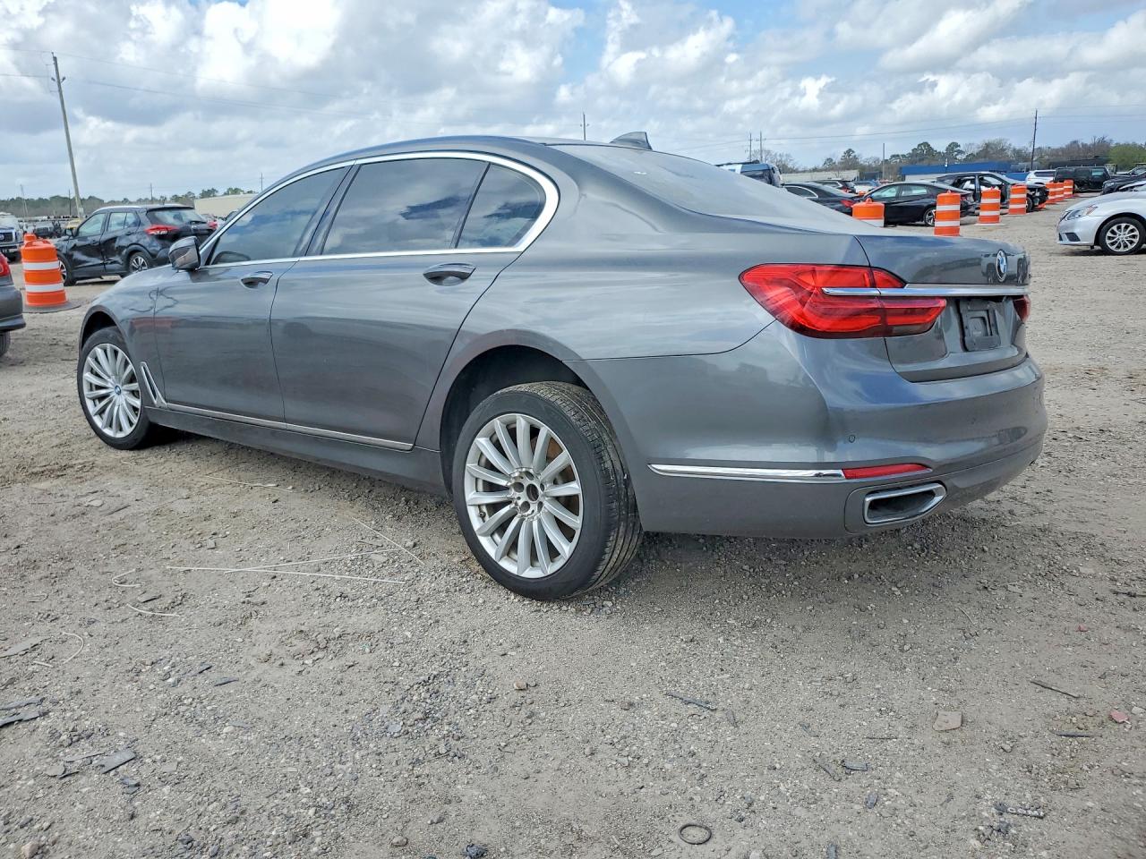 BMW 7 Series I