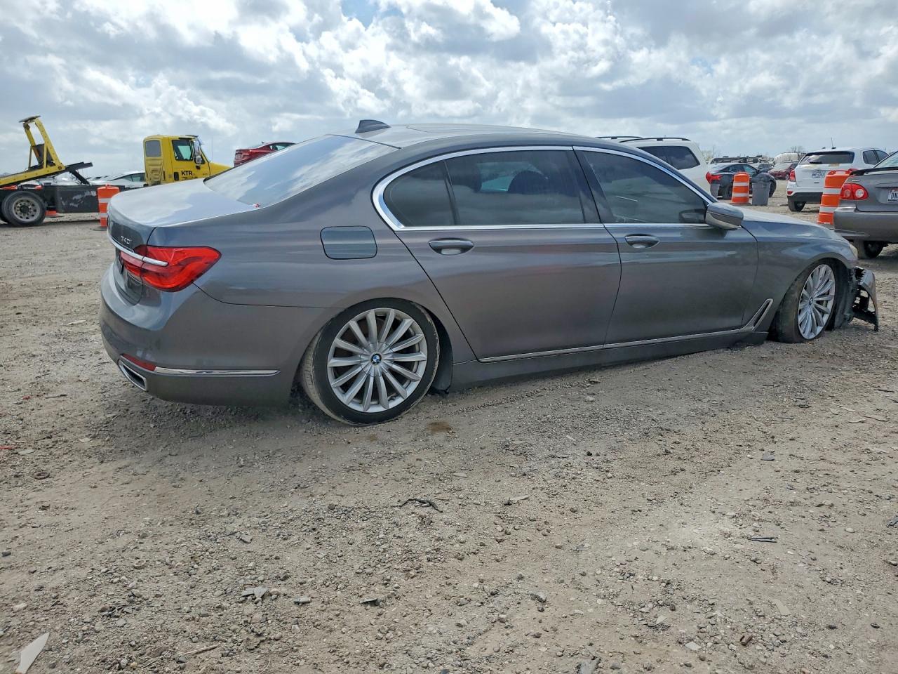 BMW 7 Series I
