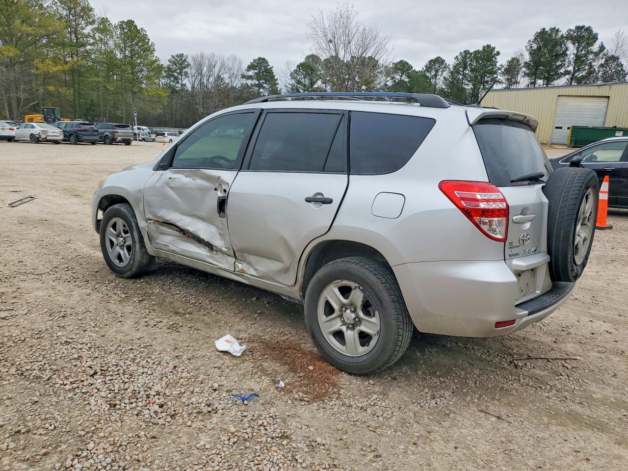 Toyota RAV4 Base