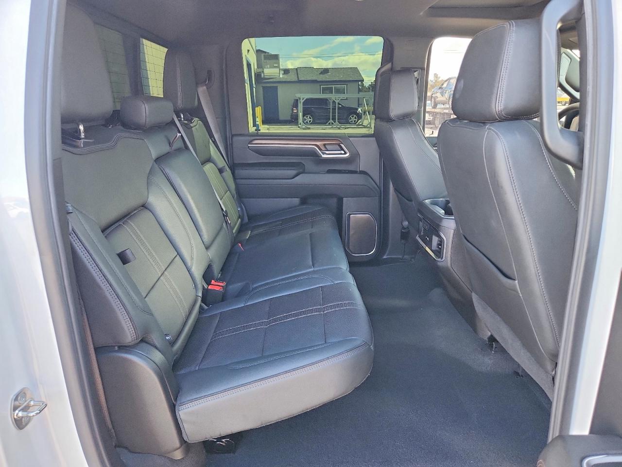 Chevrolet Silverado K3500 High Country