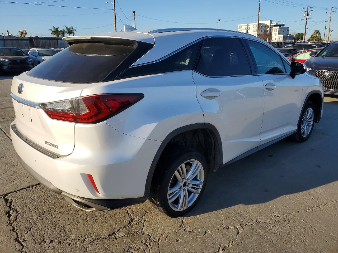 Lexus RX Base