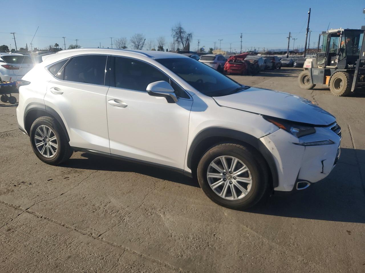 Lexus NX Base