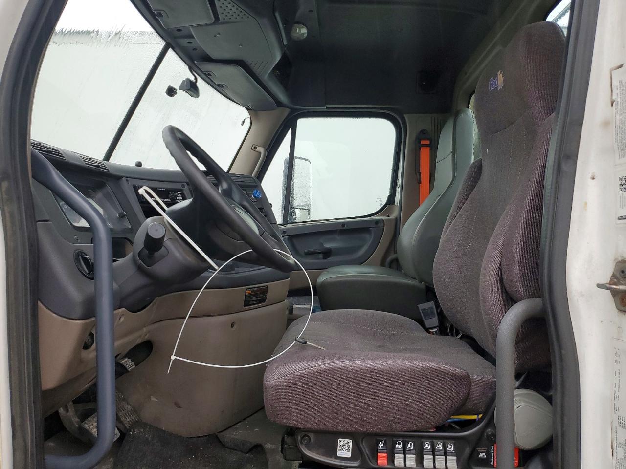 Freightliner Cascadia 1