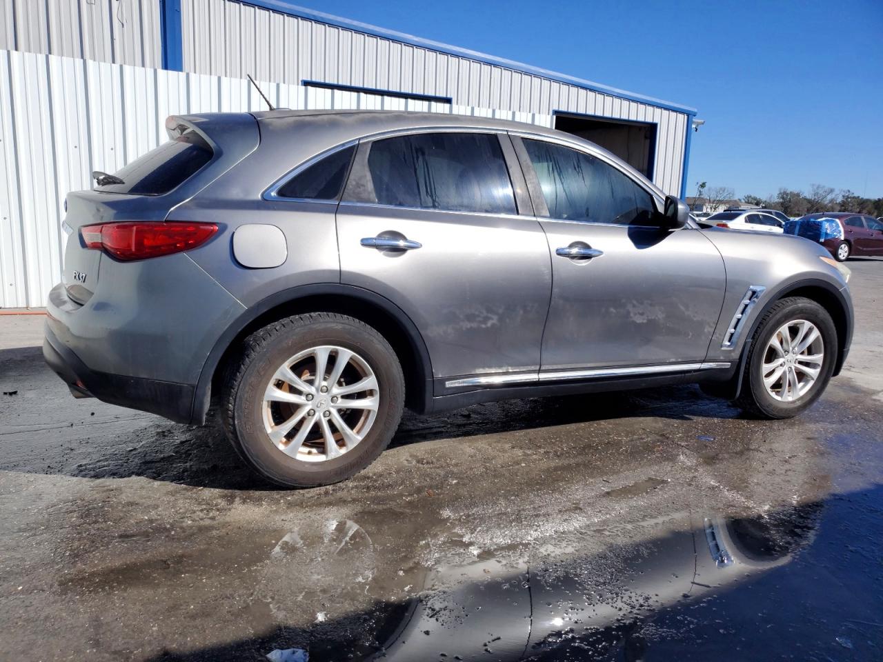 INFINITI Fx Base
