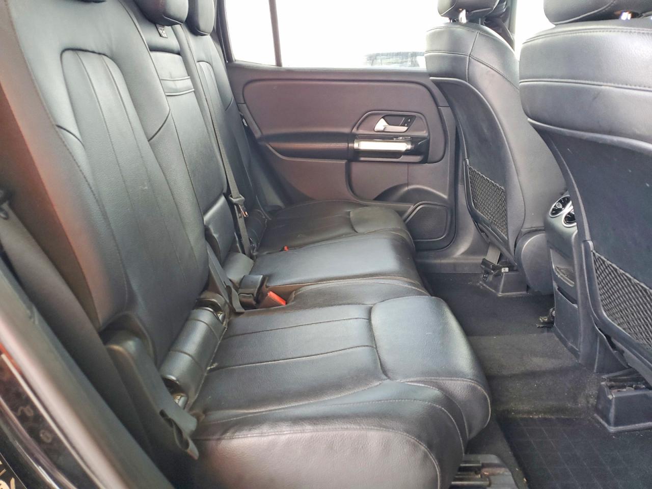 Mercedes-Benz GLB 250