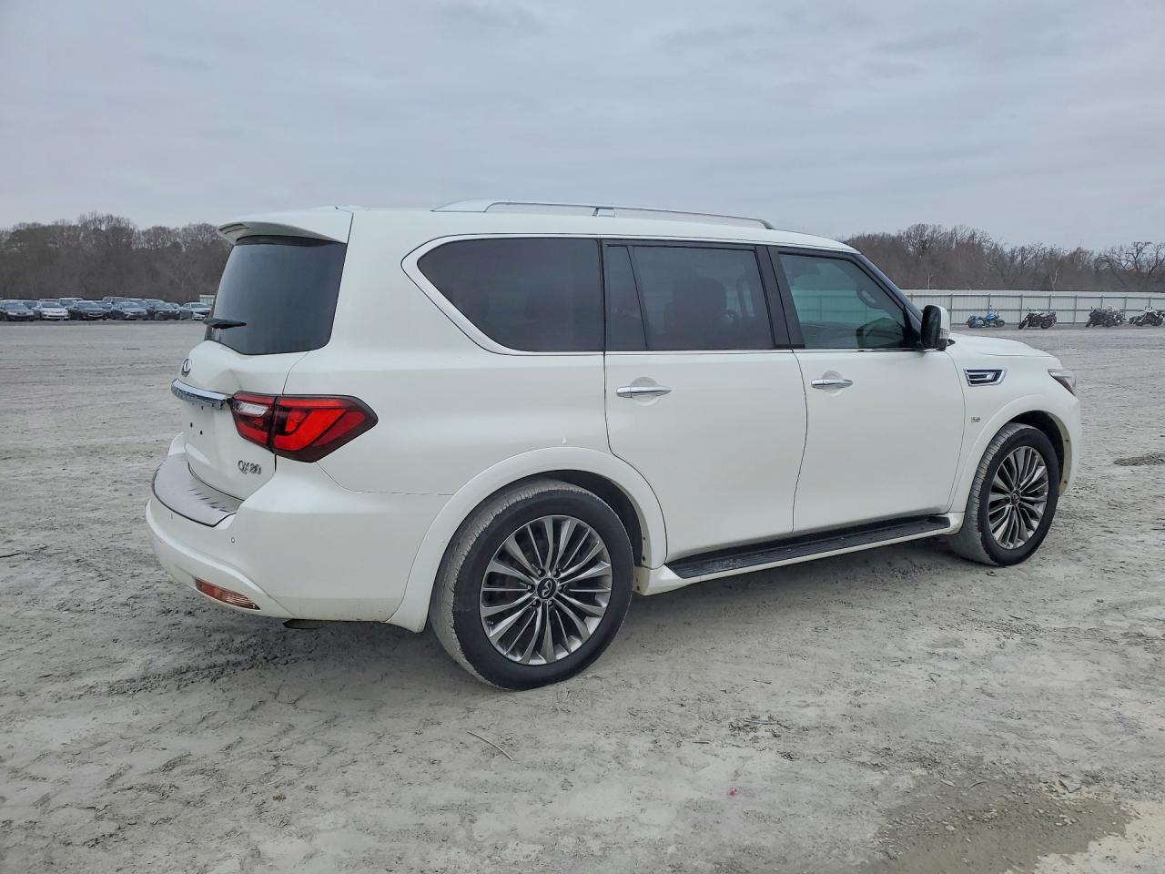 INFINITI Qx Base