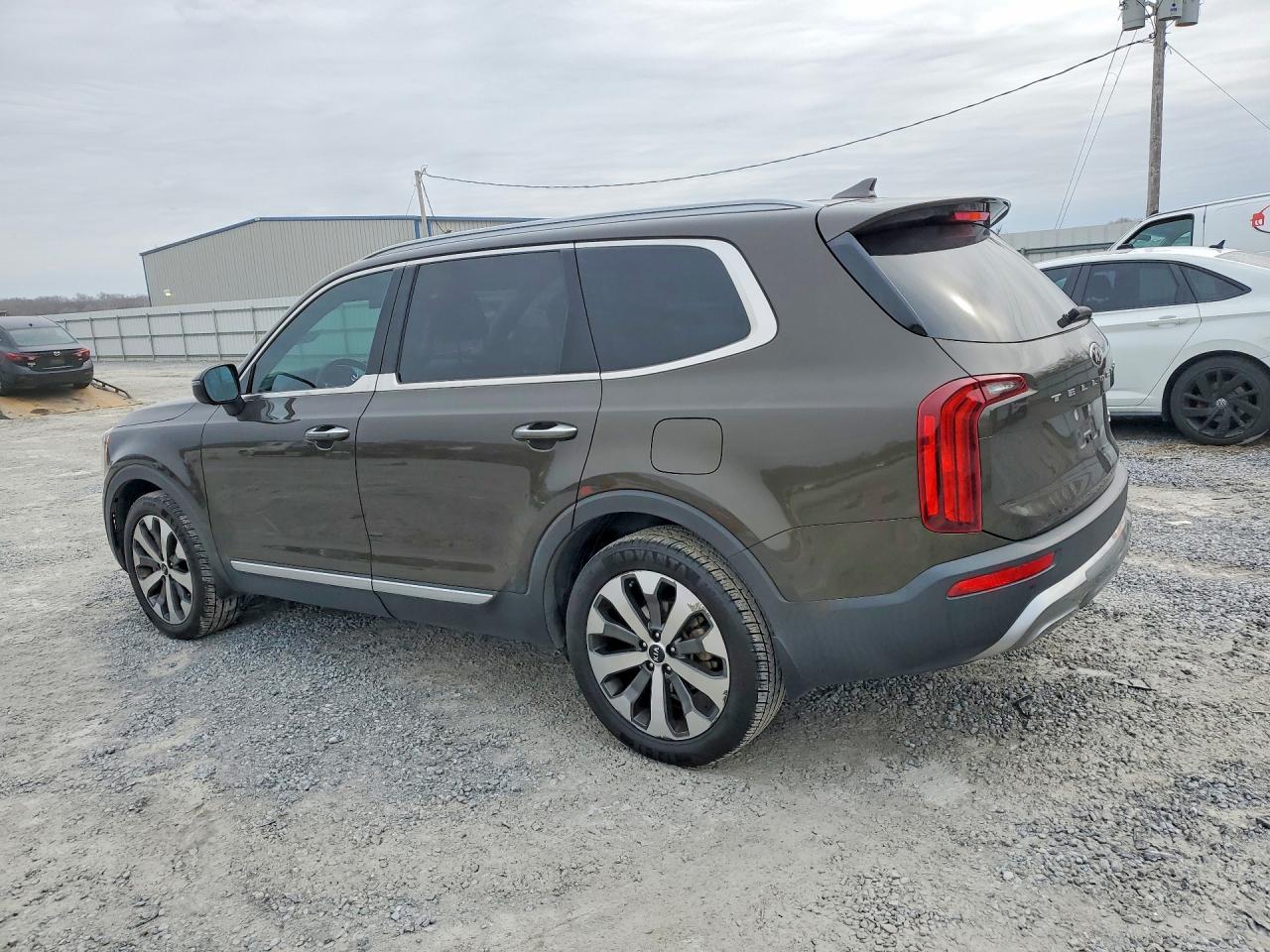 Kia Telluride S