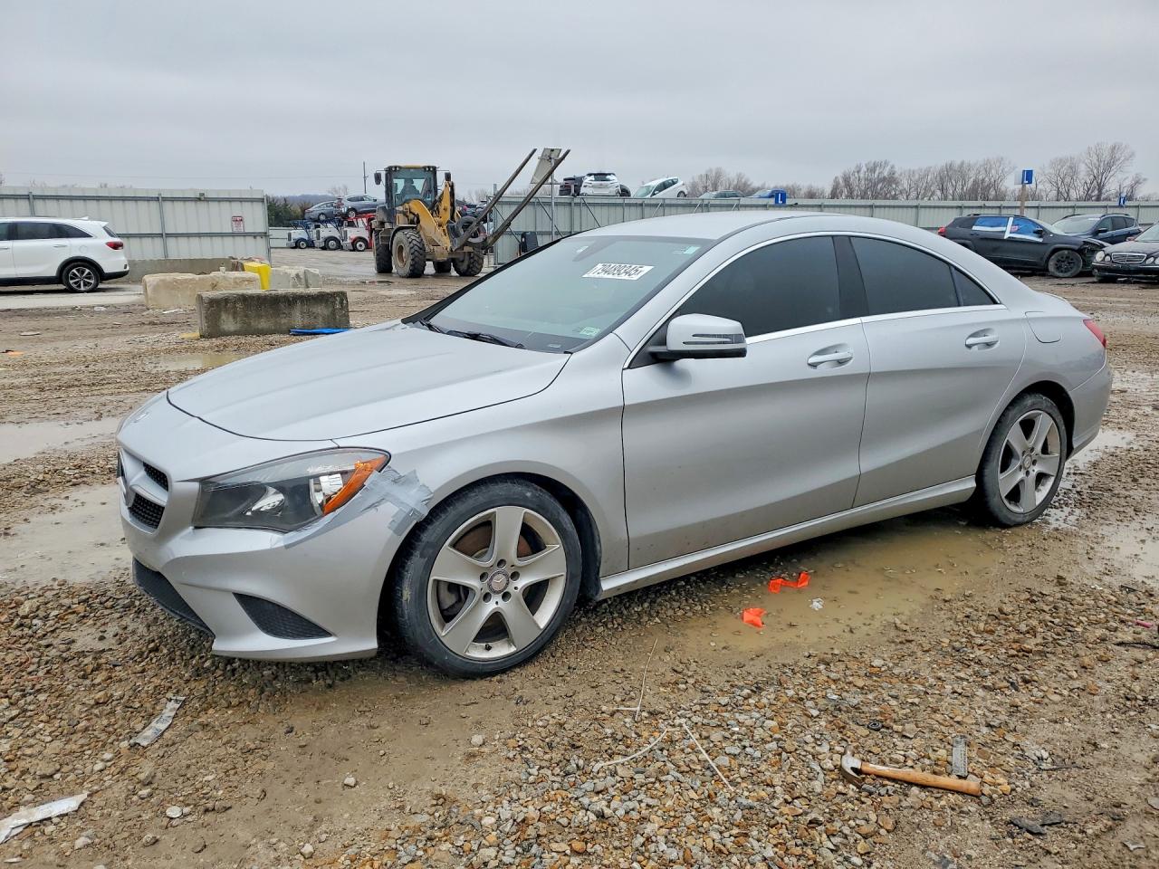 Salvage Mercedes-Benz Cla-class Image