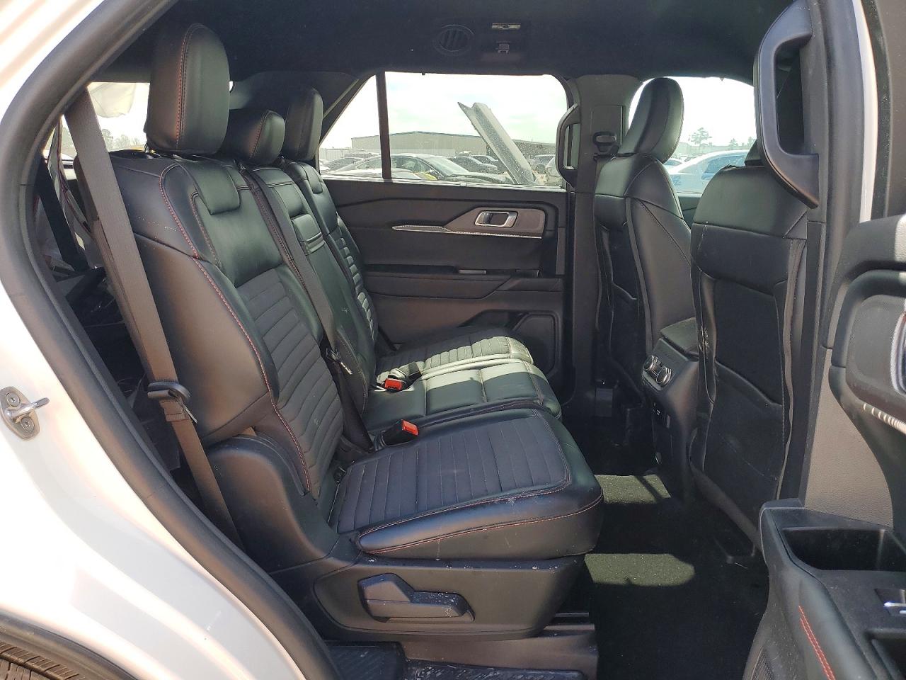 Ford Explorer St-line