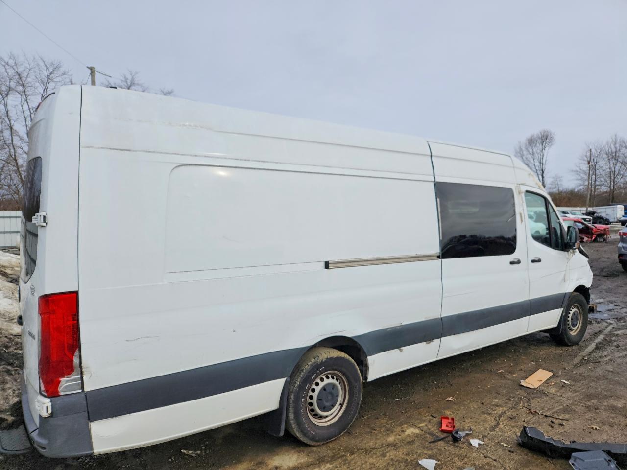 Mercedes-Benz Sprinter 2500