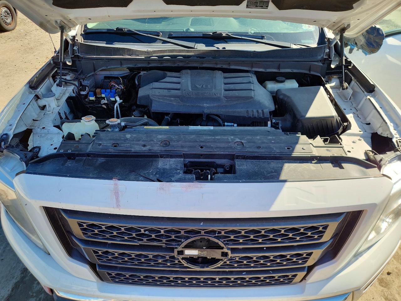 Nissan Titan Sv
