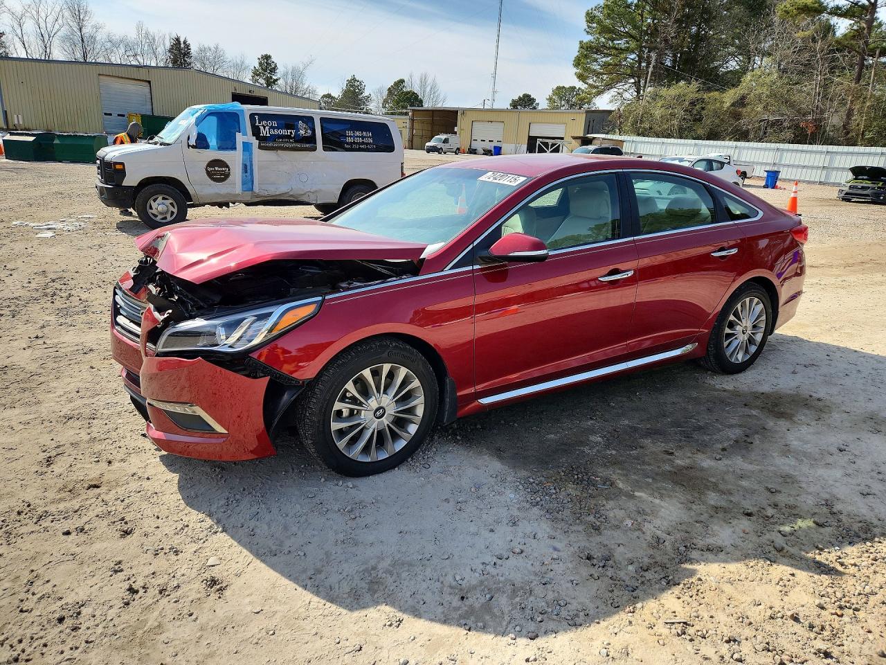 Salvage Hyundai SONATA Image